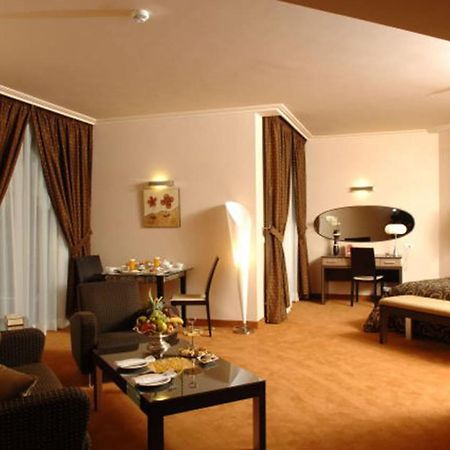 Regency Palace Hotel Jounieh Kültér fotó