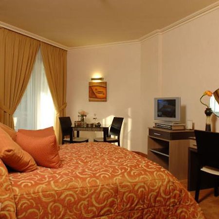Regency Palace Hotel Jounieh Kültér fotó