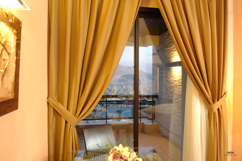 Regency Palace Hotel Jounieh Kültér fotó