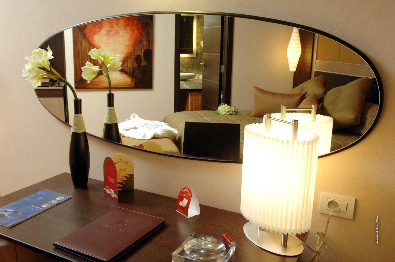 Regency Palace Hotel Jounieh Kültér fotó